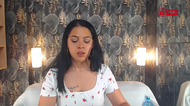 Snapshot of jessthewicked chatting on December 8, 2024, 5:22 pm jessthewicked online show from December 8, 2024, 5:22 pm