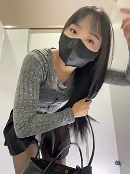 Snapshot of Asia-Lynn chatting on March 12, 2025, 10:48 am Asia-Lynn online show from March 12, 2025, 10:48 am