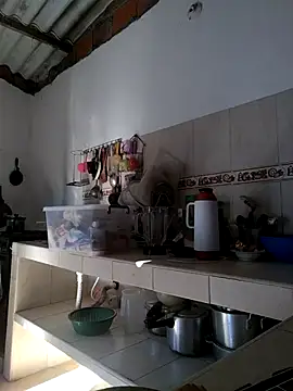 lucy hairypussy83 online show from September 20, 2025, 9:09 pm