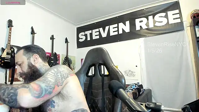 StevenRiseNYC online show from January 6, 2026, 12:36 am