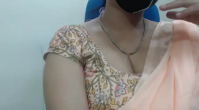 Lovely Siri 23 online show from March 18, 2025, 8:39 am