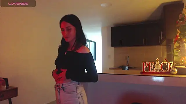 AlissonnFoxx online show from December 22, 2024, 11:41 pm