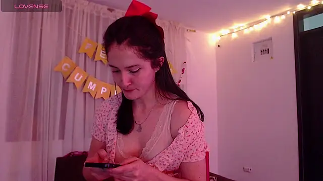 AlissonnFoxx online show from February 21, 2025, 1:55 am