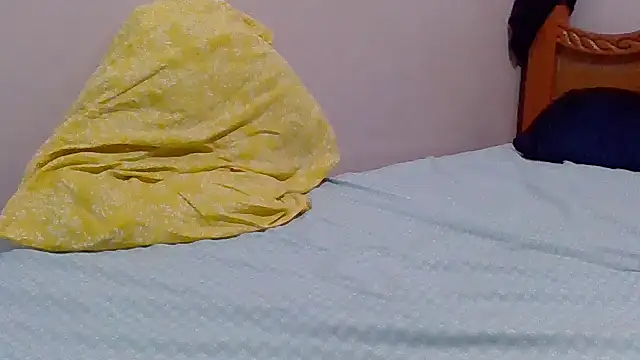 sweet-fancy online show from April 3, 2026, 5:19 pm