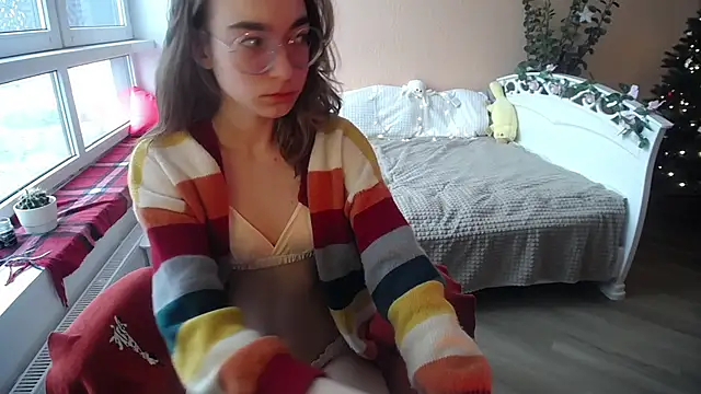 Snapshot of MissLinaDream chatting on February 15, 2025, 1:27 pm MissLinaDream online show from February 15, 2025, 1:27 pm