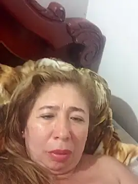 Snapshot of Valentinaa_mature chatting on December 15, 2025, 5:24 am Valentinaa mature online show from December 15, 2025, 5:24 am