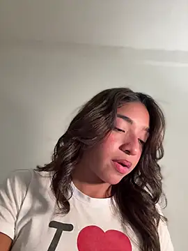 Bellafr online show from January 9, 2026, 9:55 pm