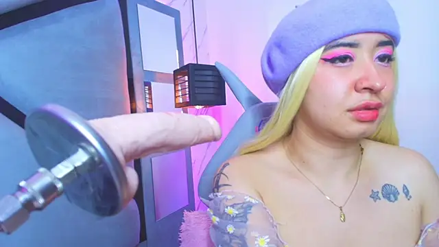 Snapshot of sayumi_dirty chatting on February 19, 2026, 7:44 pm sayumi dirty online show from February 19, 2026, 7:44 pm