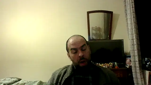 Snapshot of sstrasser chatting on February 16, 2025, 12:52 am sstrasser online show from February 16, 2025, 12:52 am