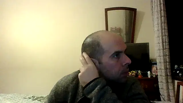 Snapshot of sstrasser chatting on January 19, 2025, 12:17 am sstrasser online show from January 19, 2025, 12:17 am