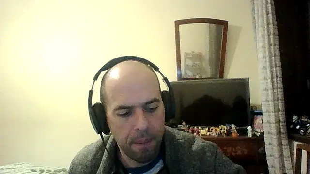 Snapshot of sstrasser chatting on January 15, 2025, 1:02 am sstrasser online show from January 15, 2025, 1:02 am