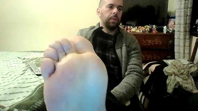 Snapshot of sstrasser chatting on February 2, 2025, 11:42 pm sstrasser online show from February 2, 2025, 11:42 pm