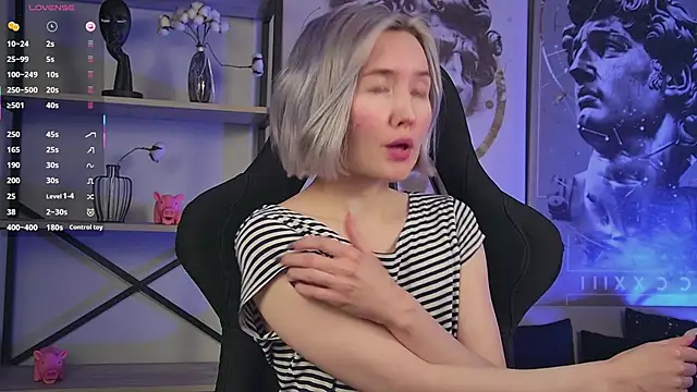 Snapshot of ReiYosimoto chatting on January 18, 2026, 9:24 am ReiYosimoto online show from January 18, 2026, 9:24 am