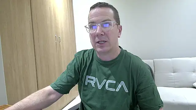 BrettJ81 online show from April 7, 2026, 5:59 pm