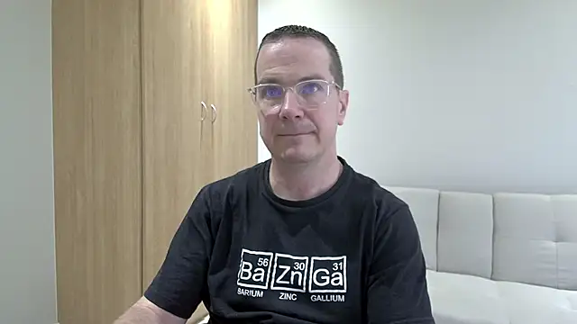 Snapshot of BrettJ81 chatting on May 31, 2026, 12:44 pm BrettJ81 online show from May 31, 2026, 12:44 pm