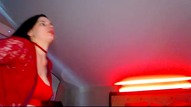 Snapshot of Laya_Moon chatting on July 9, 2026, 5:52 am Laya Moon online show from July 9, 2026, 5:52 am