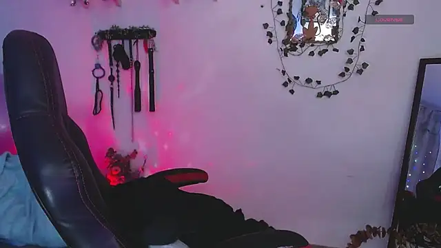 Eve Blue77 online show from April 9, 2026, 7:25 am