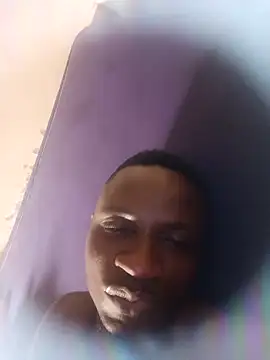 pesaonge online show from October 4, 2025, 2:18 pm