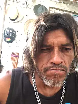 Snapshot of kvr27 chatting on January 13, 2026, 10:13 pm kvr27 online show from January 13, 2026, 10:13 pm