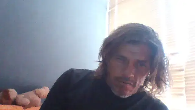 Snapshot of kvr27 chatting on May 10, 2026, 8:54 pm kvr27 online show from May 10, 2026, 8:54 pm