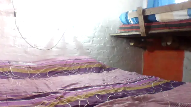 Snapshot of kvr27 chatting on May 27, 2026, 1:07 pm kvr27 online show from May 27, 2026, 1:07 pm