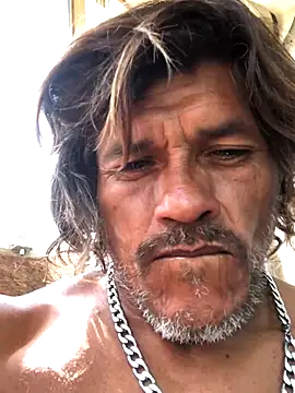 Snapshot of kvr27 chatting on December 18, 2025, 6:45 pm kvr27 online show from December 18, 2025, 6:45 pm