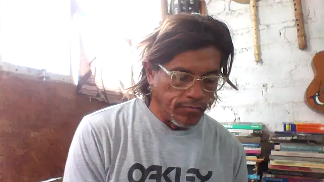Snapshot of kvr27 chatting on May 7, 2026, 12:41 pm kvr27 online show from May 7, 2026, 12:41 pm
