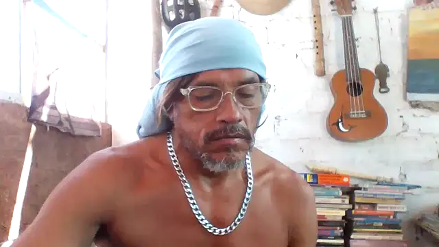 Snapshot of kvr27 chatting on May 29, 2026, 2:12 pm kvr27 online show from May 29, 2026, 2:12 pm
