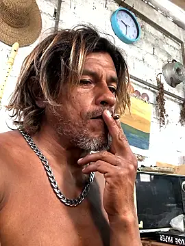 Snapshot of kvr27 chatting on January 10, 2026, 2:23 pm kvr27 online show from January 10, 2026, 2:23 pm