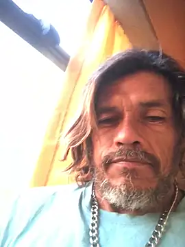 Snapshot of kvr27 chatting on February 5, 2026, 11:39 am kvr27 online show from February 5, 2026, 11:39 am