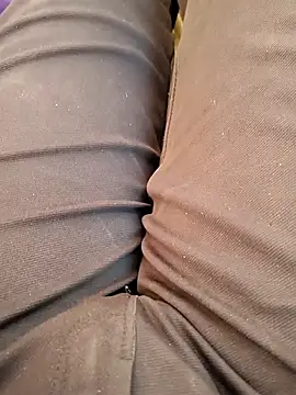 Snapshot of u_wan_me chatting on November 18, 2025, 8:17 am u wan me online show from November 18, 2025, 8:17 am