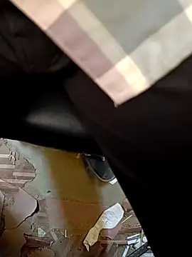 Snapshot of u_wan_me chatting on October 10, 2025, 4:02 am u wan me online show from October 10, 2025, 4:02 am