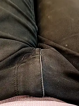 u wan me online show from April 7, 2026, 9:00 am