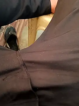 u wan me online show from February 7, 2026, 3:25 am