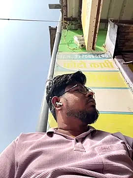 Snapshot of u_wan_me chatting on November 17, 2025, 10:30 am u wan me online show from November 17, 2025, 10:30 am