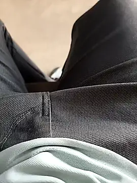 Snapshot of u_wan_me chatting on March 23, 2025, 3:10 am u wan me online show from March 23, 2025, 3:10 am