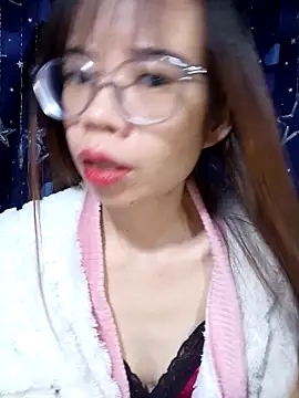   Mai-love19   online show from December 19, 2025, 12:47 am