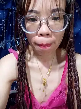   Mai-love19   online show from March 21, 2026, 10:35 pm