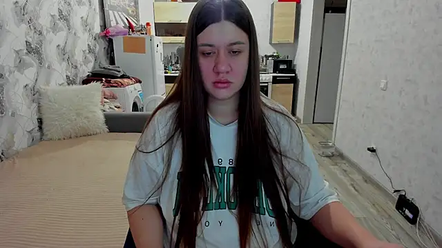 Snapshot of Lis_Kollen chatting on November 10, 2025, 11:04 am Lis Kollen online show from November 10, 2025, 11:04 am