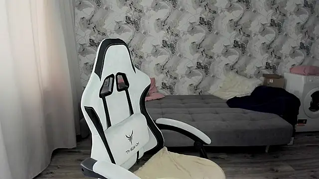 Snapshot of Lis_Kollen chatting on February 23, 2026, 11:00 am Lis Kollen online show from February 23, 2026, 11:00 am