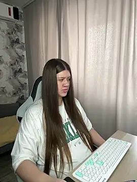 Snapshot of Lis_Kollen chatting on February 9, 2026, 9:51 am Lis Kollen online show from February 9, 2026, 9:51 am