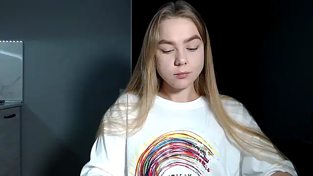 Snapshot of Sunbeam_ chatting on November 15, 2025, 7:07 pm Sunbeam online show from November 15, 2025, 7:07 pm