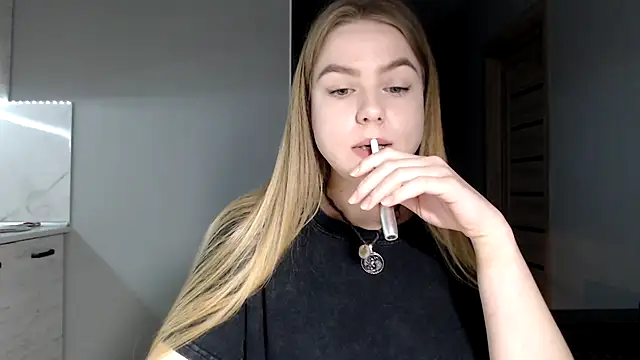 Sunbeam  online show from April 22, 2026, 8:04 pm