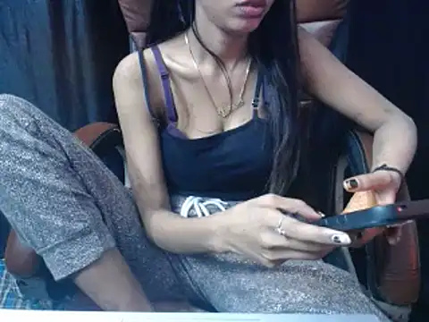 Snapshot of Munni_badnamm chatting on December 15, 2024, 10:26 pm Munni badnamm online show from December 15, 2024, 10:26 pm