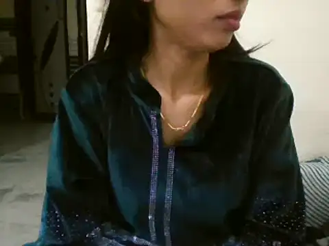 Snapshot of Munni_badnamm chatting on January 7, 2025, 6:03 pm Munni badnamm online show from January 7, 2025, 6:03 pm