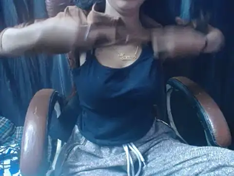 Snapshot of Munni_badnamm chatting on December 14, 2024, 7:25 pm Munni badnamm online show from December 14, 2024, 7:25 pm