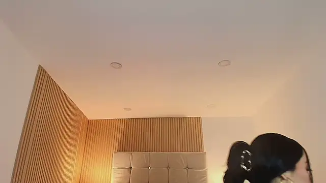 Baby Venuss online show from April 3, 2026, 3:13 am