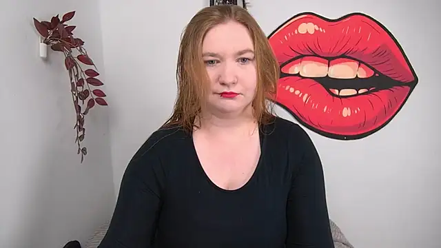 Snapshot of LaraDream chatting on March 30, 2026, 3:13 pm LaraDream online show from March 30, 2026, 3:13 pm