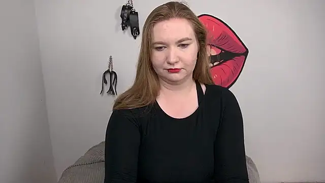 LaraDream online show from November 26, 2025, 3:01 pm