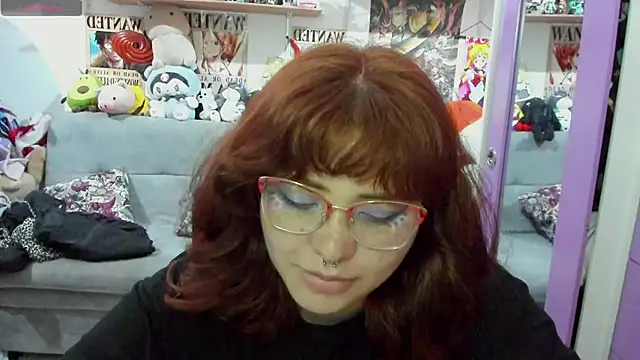 Snapshot of soficammy chatting on February 10, 2025, 9:58 pm soficammy online show from February 10, 2025, 9:58 pm